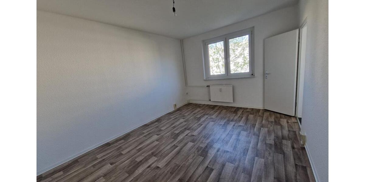Etagenwohnung Neubrandenburg Carlshöhe - 1 Zimmer, 26 m&sup2;, 232&euro; | Angebot:26661626