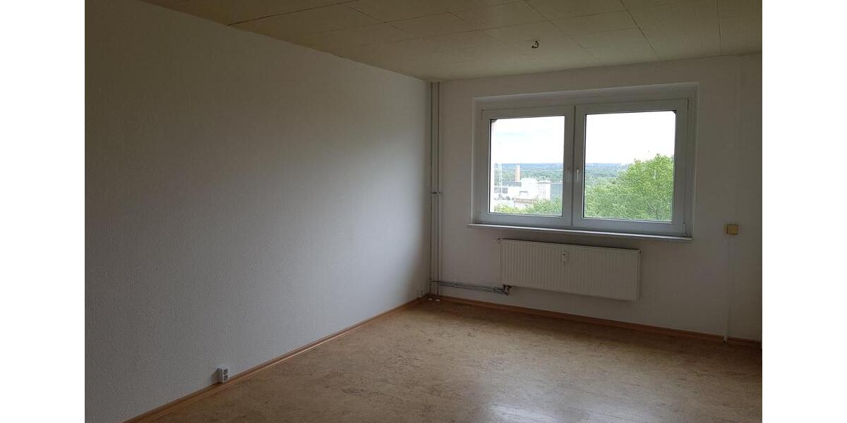 Etagenwohnung Neubrandenburg Datzeberg - 3 Zimmer, 69 m&sup2;, 330&euro; | Angebot:23484282