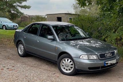 Audi A4 222.000 km 999 &euro; Zirzow 17039