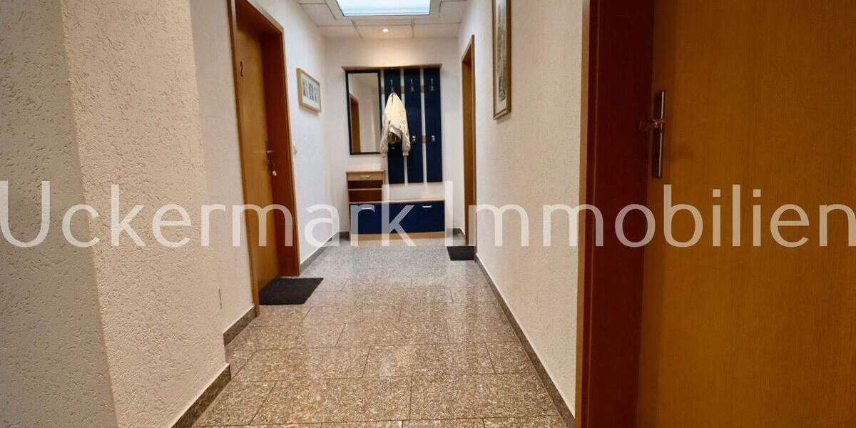 Mehrfamilienhaus, Wohnhaus Neustrelitz - 6 Zimmer, 152 m&sup2;, 699.000&euro; | Angebot:25851551