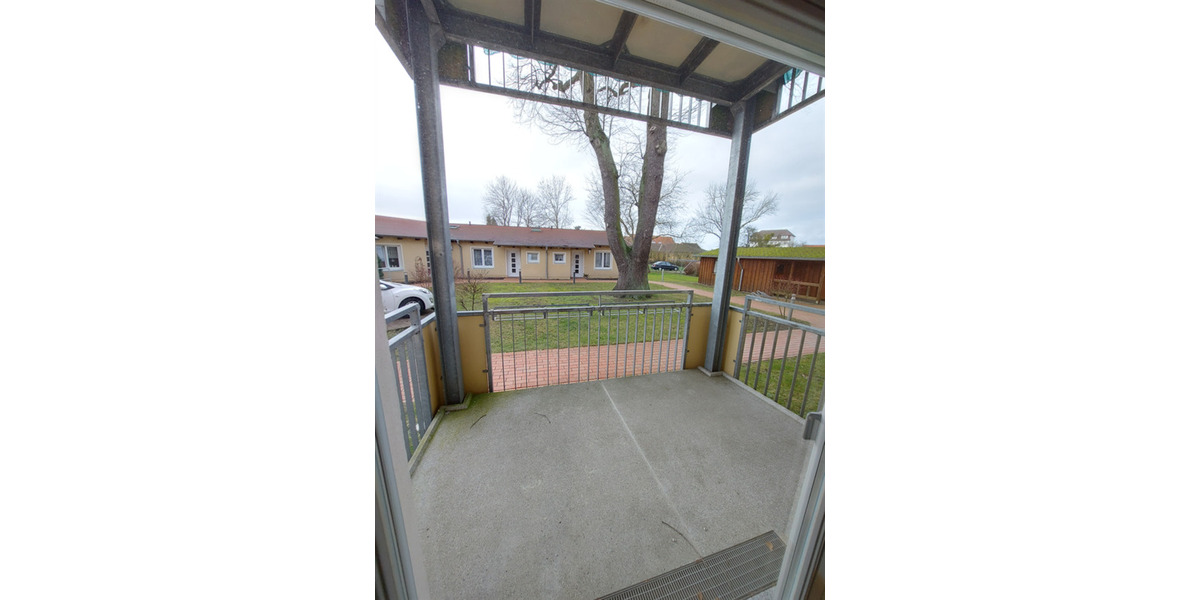 Etagenwohnung Neustrelitz - 1 Zimmer, 48 m&sup2;, 337&euro; | Angebot:25883644