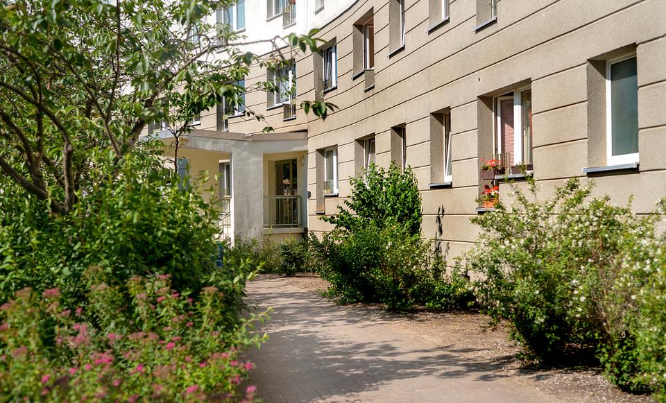 Etagenwohnung Neubrandenburg Carlshöhe - 3 Zimmer, 53 m&sup2;, 328&euro; | Angebot:25921584