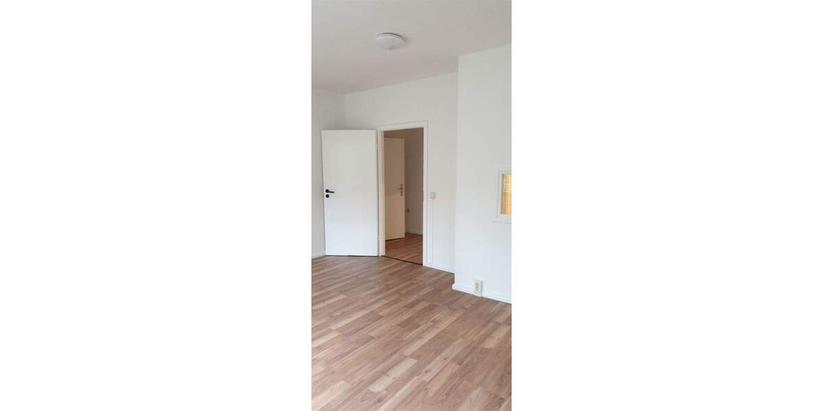 Etagenwohnung Neubrandenburg Oststadt - 2 Zimmer, 46 m&sup2;, 248&euro; | Angebot:25739640