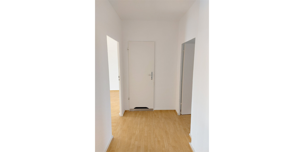 Etagenwohnung Neustrelitz - 3 Zimmer, 62 m&sup2;, 403&euro; | Angebot:22896741