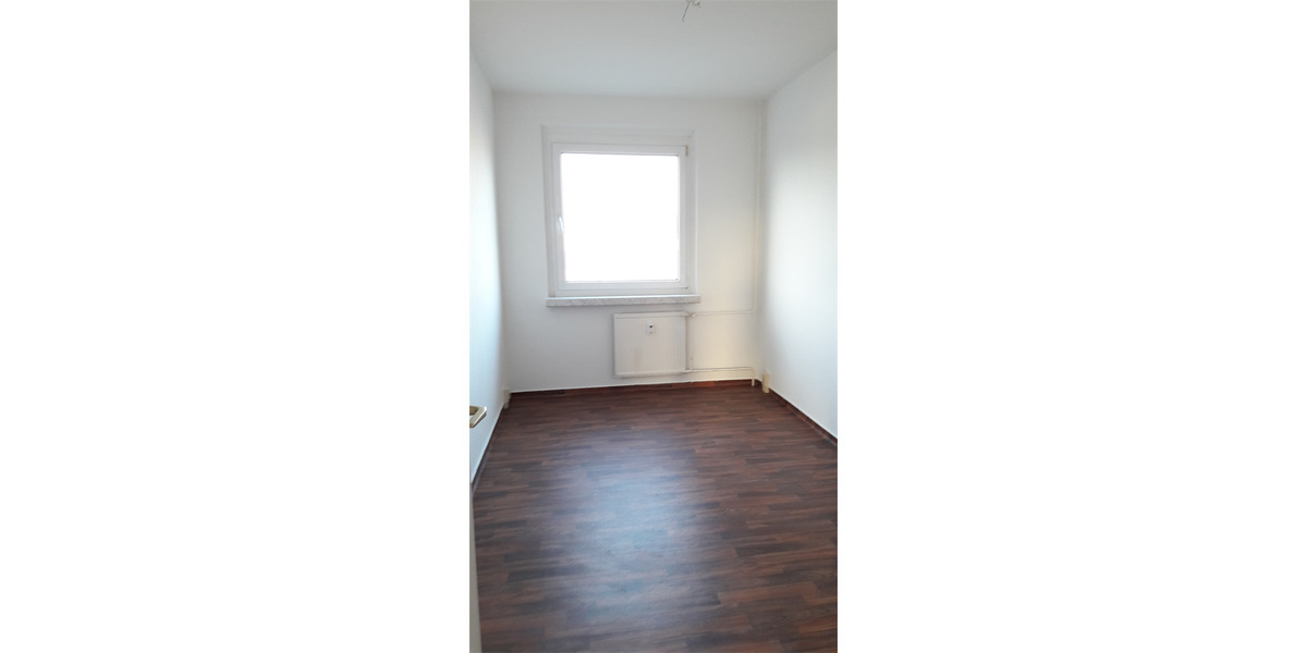 Etagenwohnung Neustrelitz - 3 Zimmer, 62 m&sup2;, 339&euro; | Angebot:23860211