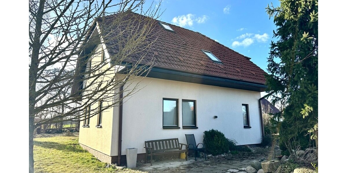 HORN IMMOBILIEN ++ ca. 8 km bis Neubrandenburg ++ ein großes Haus mit 5 Zimmern - Einfamilienhaus Groß Teetzleben / Lebbin Lebbin | Angebot:24522917