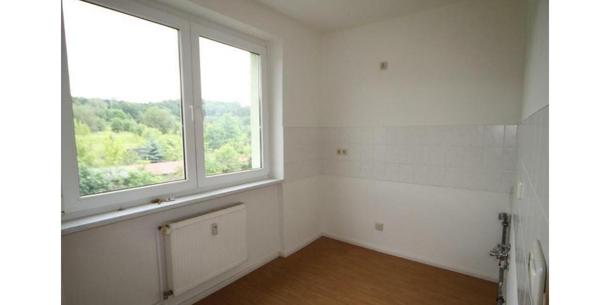 Etagenwohnung Neubrandenburg - 3 Zimmer, 53 m&sup2;, 379&euro; | Angebot:25791132