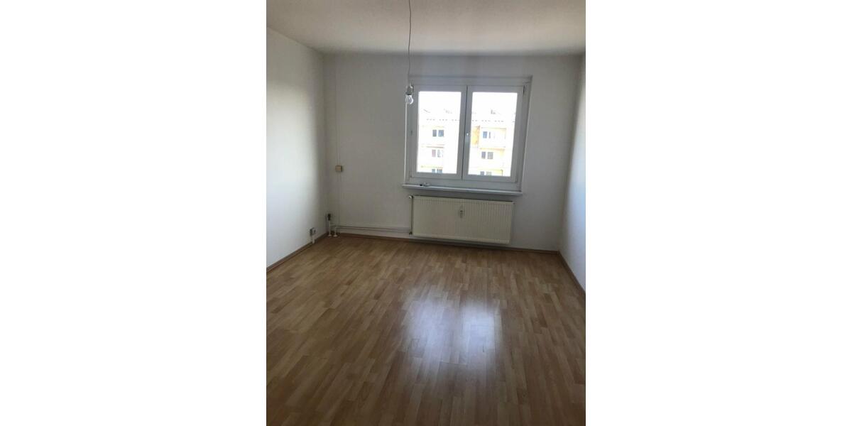 Etagenwohnung Neubrandenburg - 2 Zimmer, 57 m&sup2;, 310&euro; | Angebot:22078788