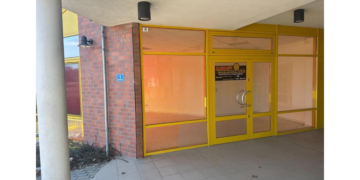 Gewerbeobjekt Neustrelitz - 250&euro; | Angebot:25328675