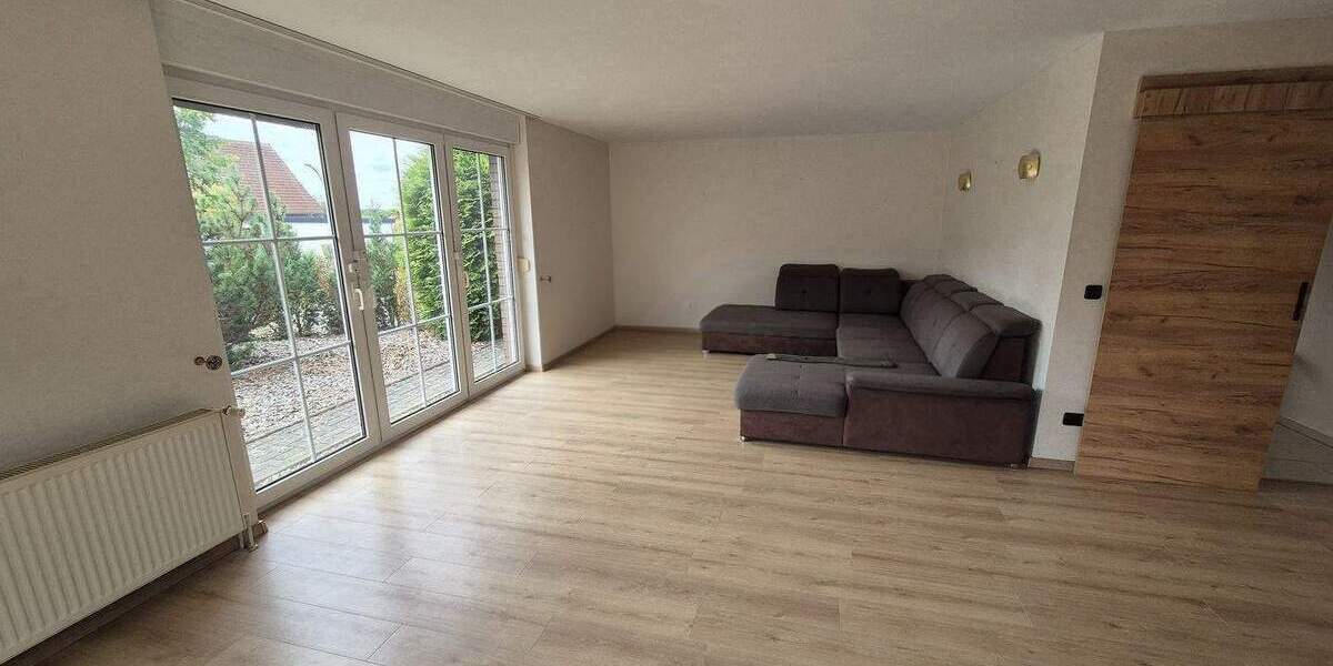 Einfamilienhaus Groß Nemerow - 6 Zimmer, 170 m&sup2;, 385.000&euro; | Angebot:26018242