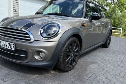 Mini Cooper D Clubman 141.323 km 6.999 &euro; Groß Miltzow 17349