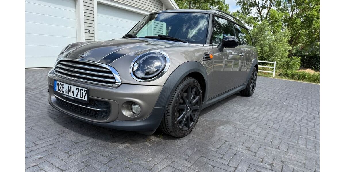 Mini Cooper D Clubman 141.323 km 6.999 &euro; Groß Miltzow 17349