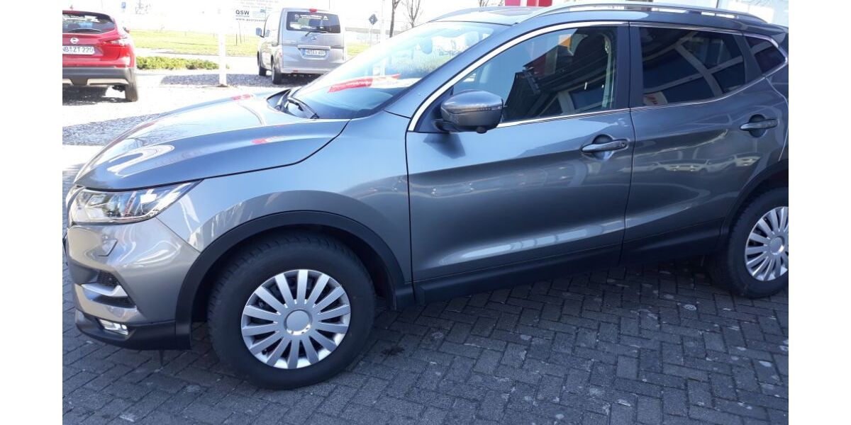 Nissan Qashqai 97.007 km 24.990 &euro; Neubrandenburg 17036