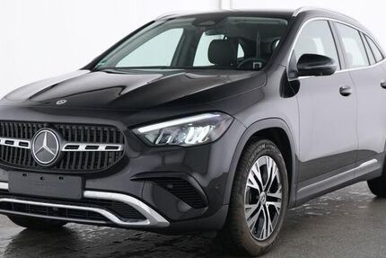 Mercedes-Benz GLA 200 11.700 km 39.990 &euro; Neubrandenburg 17033