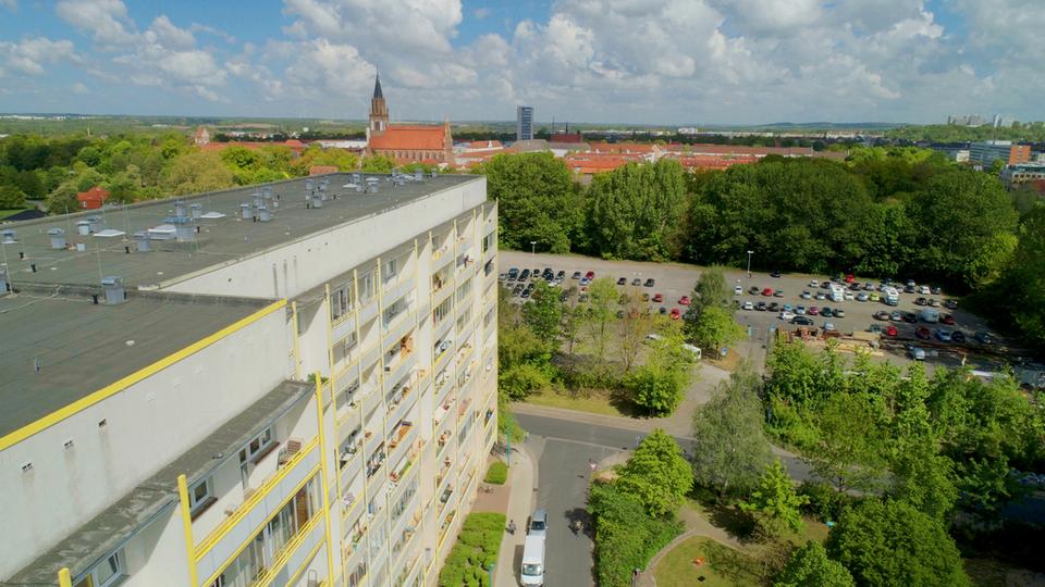 Etagenwohnung Neubrandenburg - 2 Zimmer, 61 m&sup2;, 431&euro; | Angebot:22041427