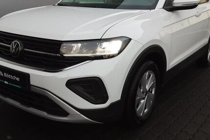VW T-Cross 25.459 km 21.790 &euro; Altentreptow 17087