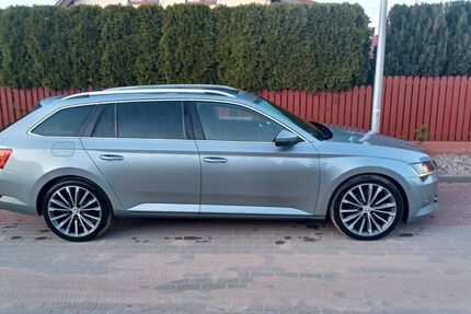 Skoda Superb 153.200 km 13.999 &euro; Neubrandenburg 17033