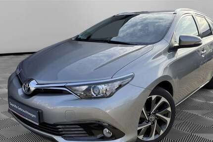 Toyota Auris 74.950 km 13.280 &euro; Neubrandenburg 17034