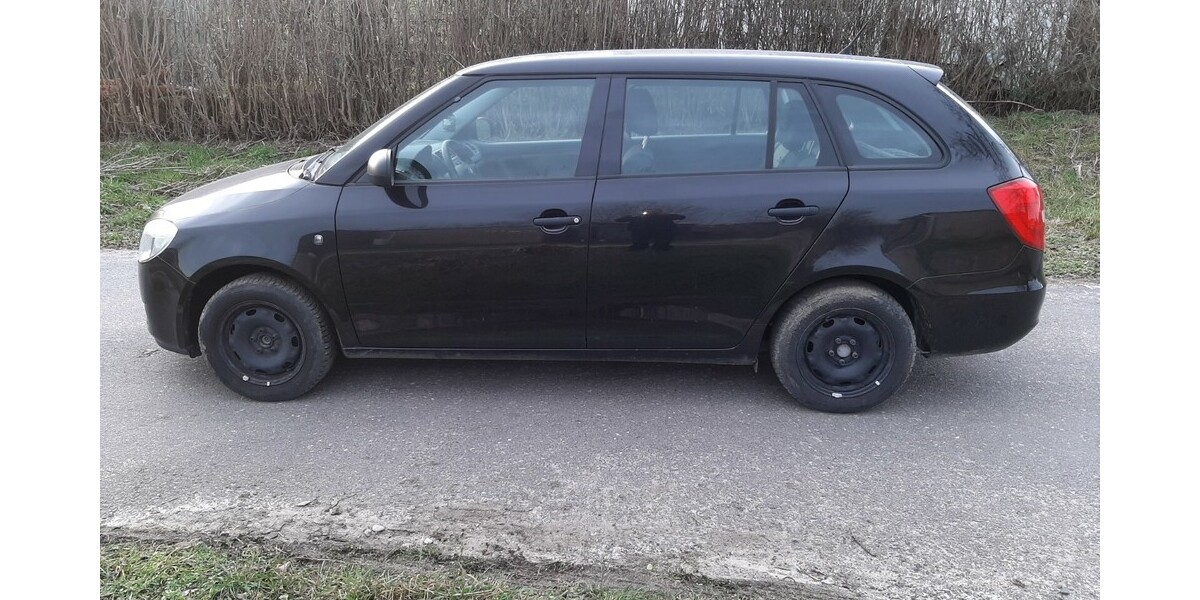 Skoda Fabia Kombi 149.759 km 4.990 &euro; Neubrandenburg 17033