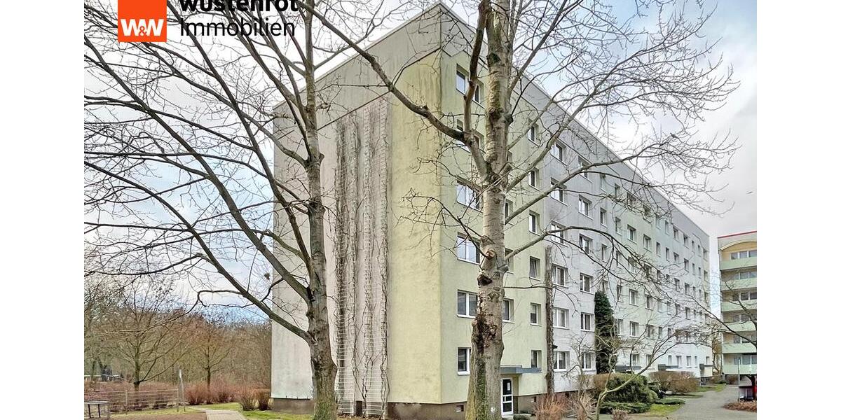 Etagenwohnung Neubrandenburg - 4 Zimmer, 76 m&sup2;, 494&euro; | Angebot:25355938