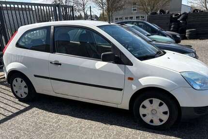 Ford Fiesta 148.231 km 500 &euro; Friedland 17098