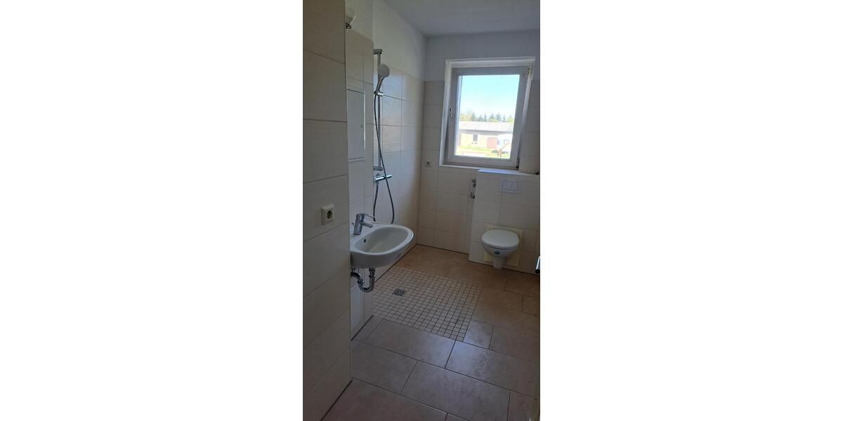 Etagenwohnung Blankensee - 3 Zimmer, 58 m&sup2;, 330&euro; | Angebot:18536170