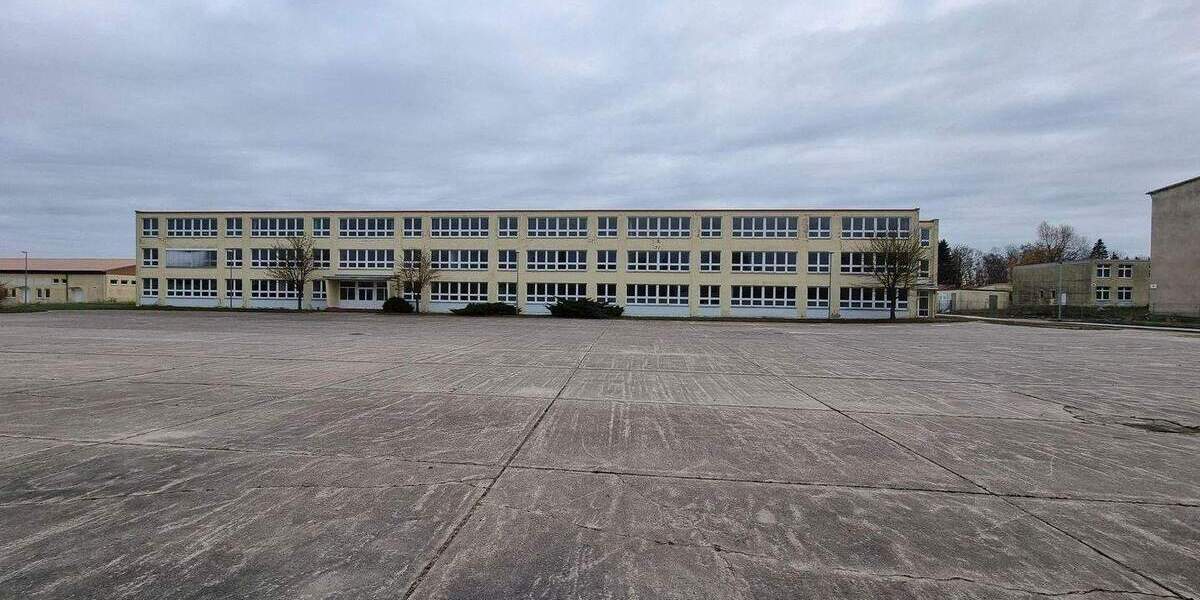 Gewerbeobjekt Stavenhagen OT Basepohl Basepohl - 99.000&euro; | Angebot:25804597