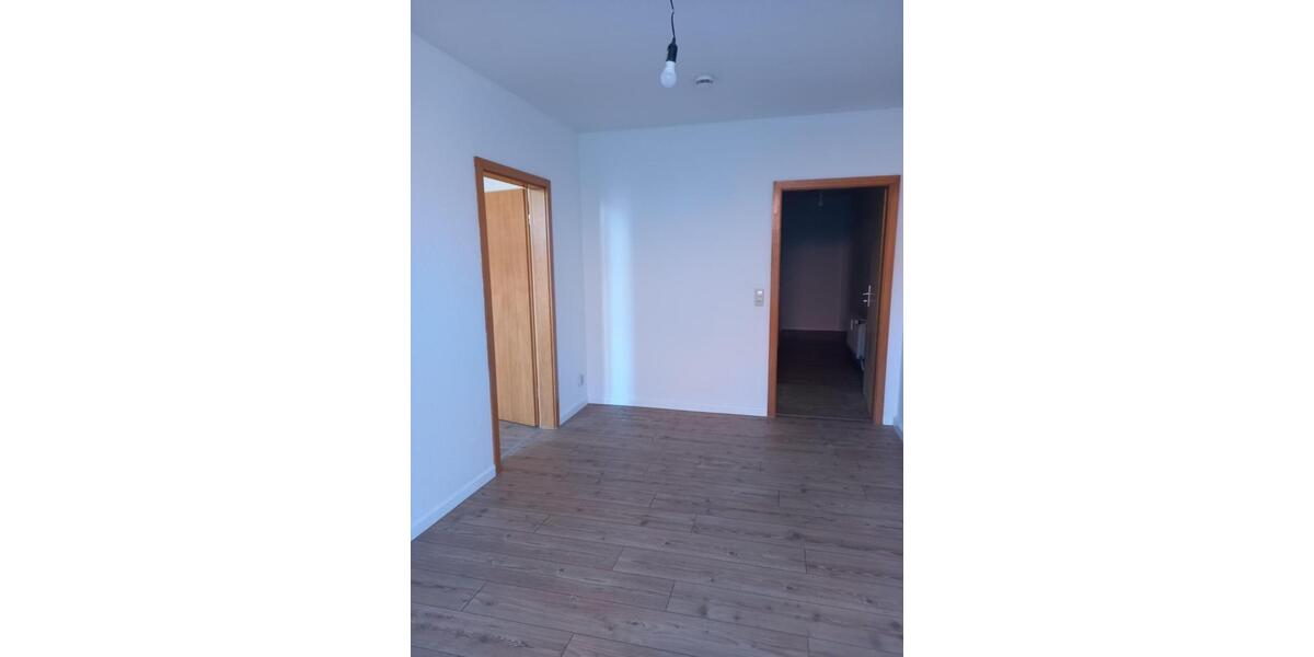 Dachgeschoßwohnung Neustrelitz - 2 Zimmer, 63 m&sup2;, 503&euro; | Angebot:25415993