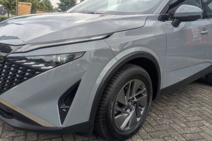 Nissan Qashqai 15.043 km 27.990 &euro; Neubrandenburg 17036