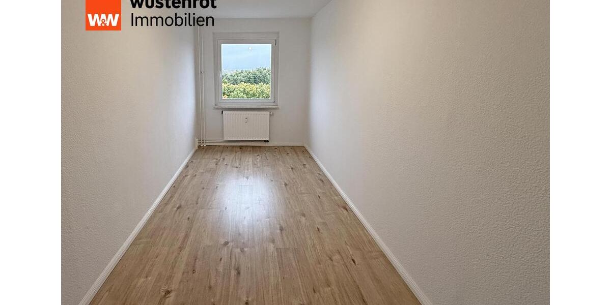 Etagenwohnung Neubrandenburg - 3 Zimmer, 60 m&sup2;, 387&euro; | Angebot:23103100