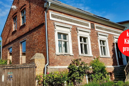 HORN IMMOBILIEN++RESERVIERT! Altentreptow, großes Haus -teilweise modernisiert- mit Keller, Garagen und Nebengelass - Haus Altentreptow | Angebot:20367429