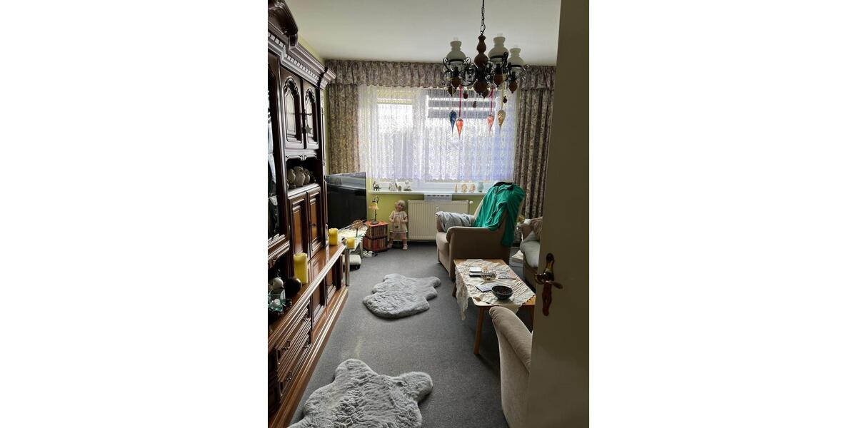 Etagenwohnung Stavenhagen - 3 Zimmer, 64 m&sup2;, 320&euro; | Angebot:26004978