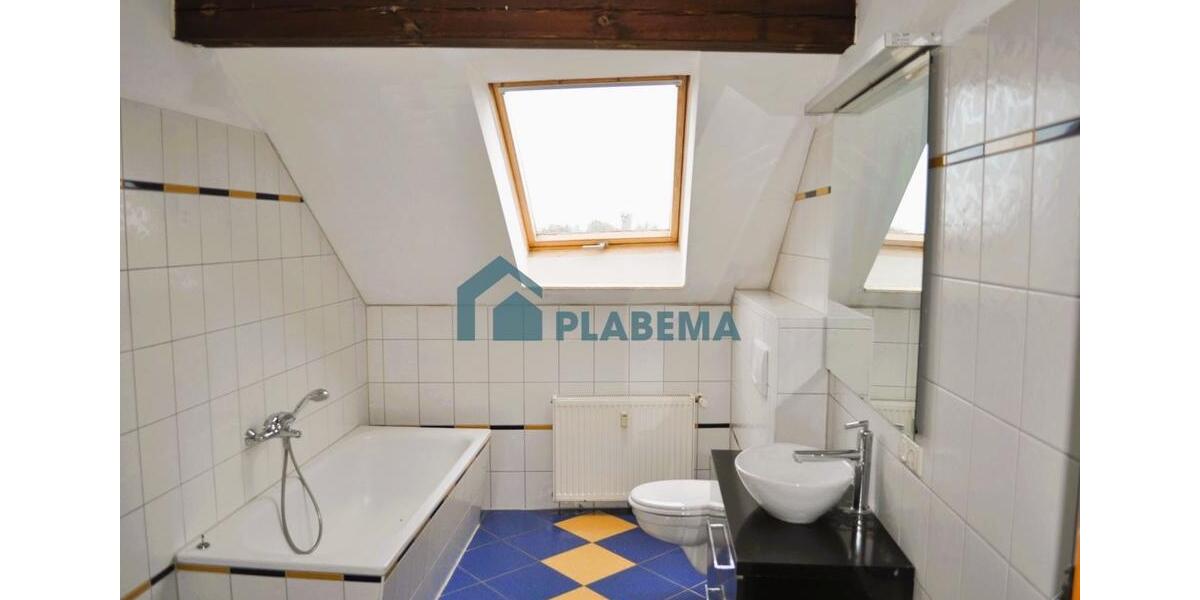 Dachgeschoßwohnung Neustrelitz - 2 Zimmer, 65 m&sup2;, 725&euro; | Angebot:25719601