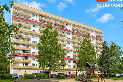 Wohnung Neubrandenburg - 2 Zimmer, 53 m&sup2;, 420&euro; | Angebot:25356332