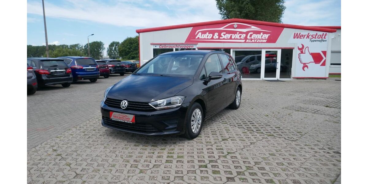 VW Golf Sportsvan 98.772 km 9.870 &euro; Altentreptow 17087