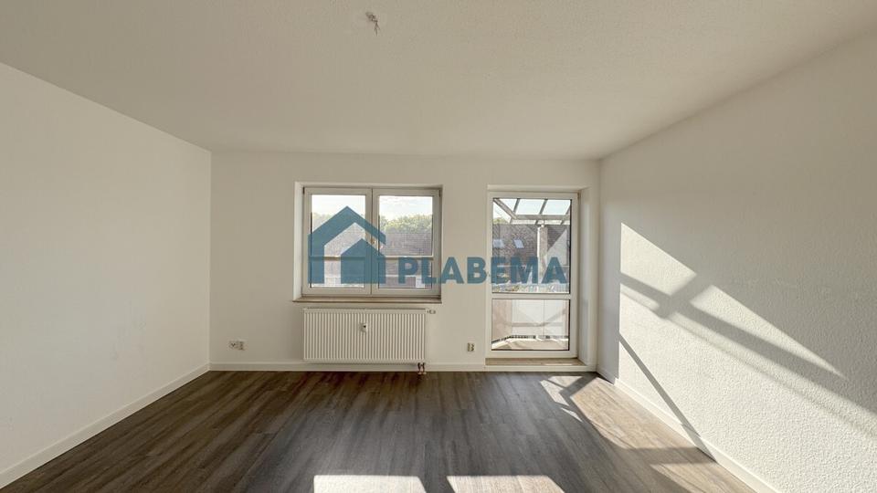 Erdgeschoßwohnung Neubrandenburg - 4 Zimmer, 91 m&sup2;, 1.300&euro; | Angebot:24651633