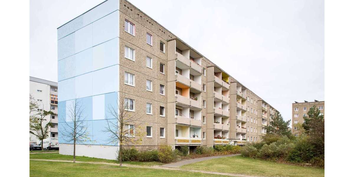 Etagenwohnung Neubrandenburg Reitbahnviertel - 3 Zimmer, 60 m&sup2;, 237&euro; | Angebot:24694360