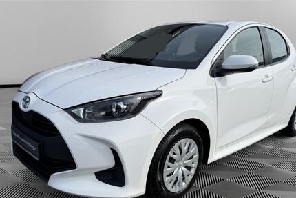 Toyota Yaris 40.750 km 15.280 &euro; Neubrandenburg 17034