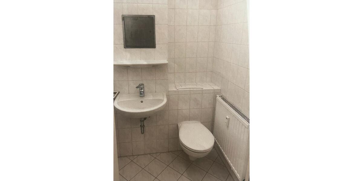 Etagenwohnung Neubrandenburg Carlshöhe - 2 Zimmer, 41 m&sup2;, 246&euro; | Angebot:26638606