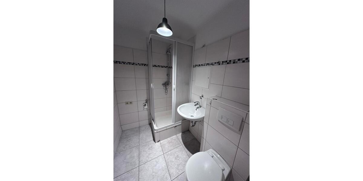 Etagenwohnung Neustrelitz - 3 Zimmer, 62 m&sup2;, 360&euro; | Angebot:25177355