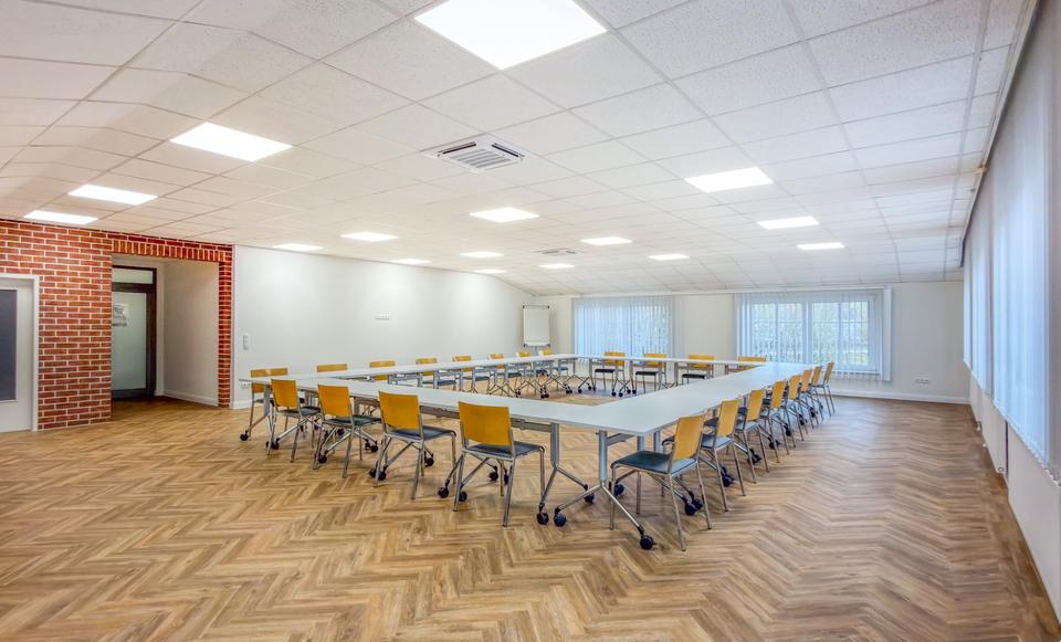 Gewerbeobjekt Neubrandenburg Datzeberg - 300&euro; | Angebot:26463541