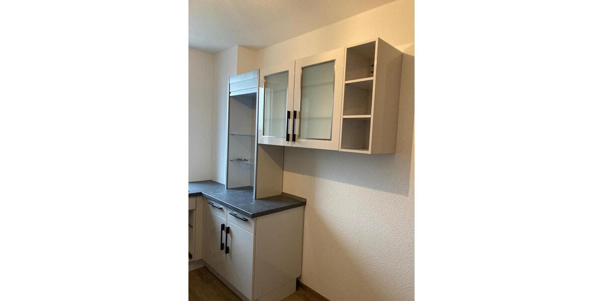 Etagenwohnung Neustrelitz - 2 Zimmer, 78 m&sup2;, 672&euro; | Angebot:23860214