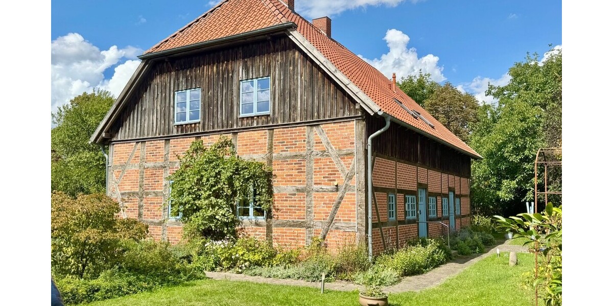HORN IMMOBILIEN ++ großes stilvolles Fachwerkhaus in Rumpshagen bei Penzlin mit vielen Extras! - Einfamilienhaus Ankershagen / Rumpshagen Rumpshagen | Angebot:27346749