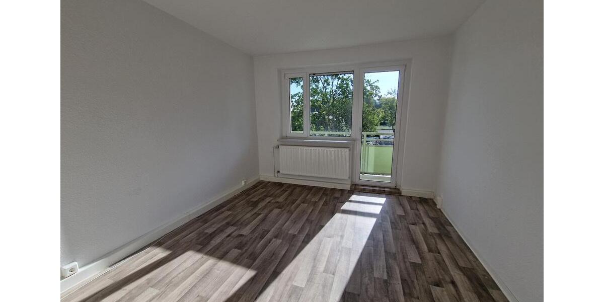 Etagenwohnung Neubrandenburg - 2 Zimmer, 52 m&sup2;, 460&euro; | Angebot:25999806