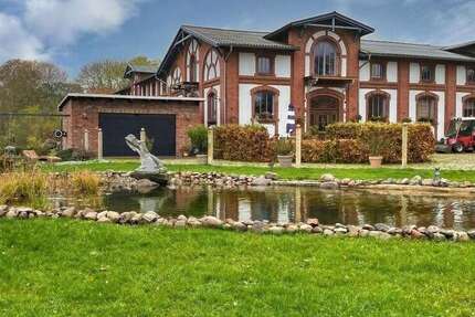 Haus Mölln - 11 Zimmer, 862 m&sup2;, 800.000&euro; | Angebot:25448785