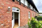 HORN IMMOBILIEN ++ charmantes Zweifamilienhaus in Klein Helle, nur 15 min bis Neubrandenburg - Zweifamilienhaus Klein Helle Klein Helle | Angebot:27443035