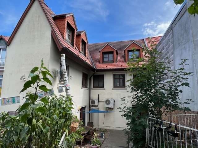 Einfamilienhaus Burg Stargard - 11 Zimmer, 320 m&sup2;, 399.000&euro; | Angebot:25448793
