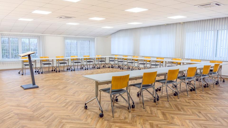 Gewerbeobjekt Neubrandenburg Datzeberg - 300&euro; | Angebot:26463541