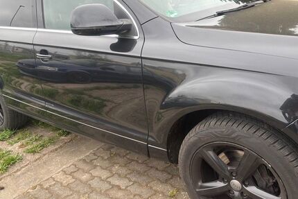 Audi Q7 275.000 km 7.999 &euro; Cölpin 17094