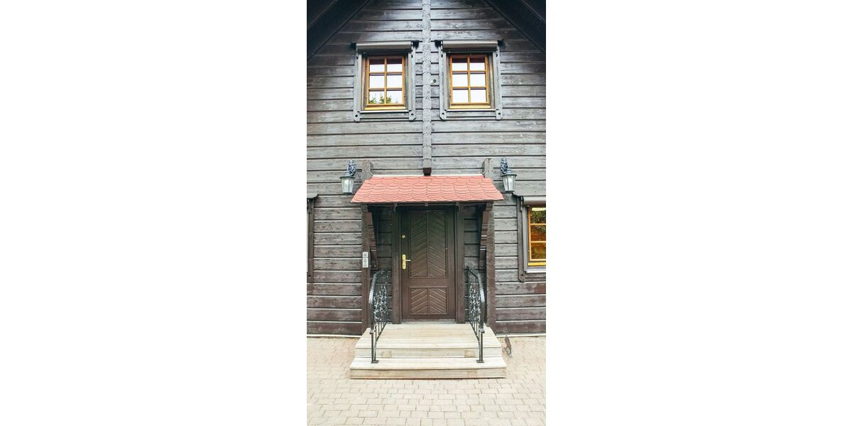 Provisionsfrei* Blockbohlenhaus mit Solaranlage & großem Grundstück - Wohnen im Naturparadies von Rühlow (Sponholz) - Einfamilienhaus Rühlow Rühlow | Angebot:26904468